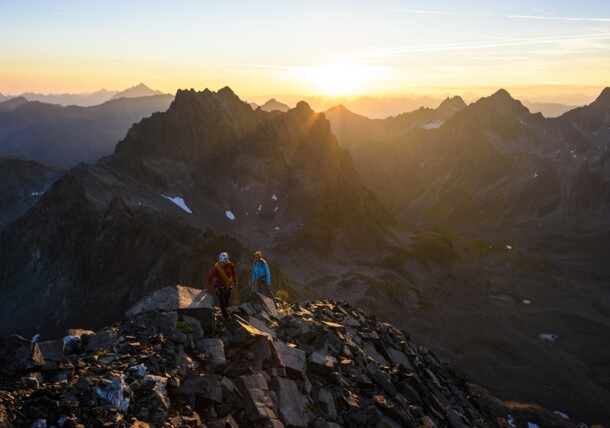     Via Ferrata: Mountaineering in the sunset / St. Anton am Arlberg